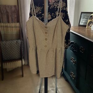 Ruched tank grey and cream